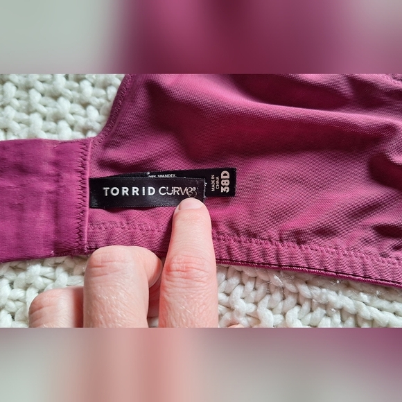 Torrid Curve Elegant Lace Bra - Rich Burgundy Size 38D - Picture 4 of 4